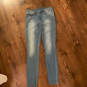 Super comfy skinny jeans!